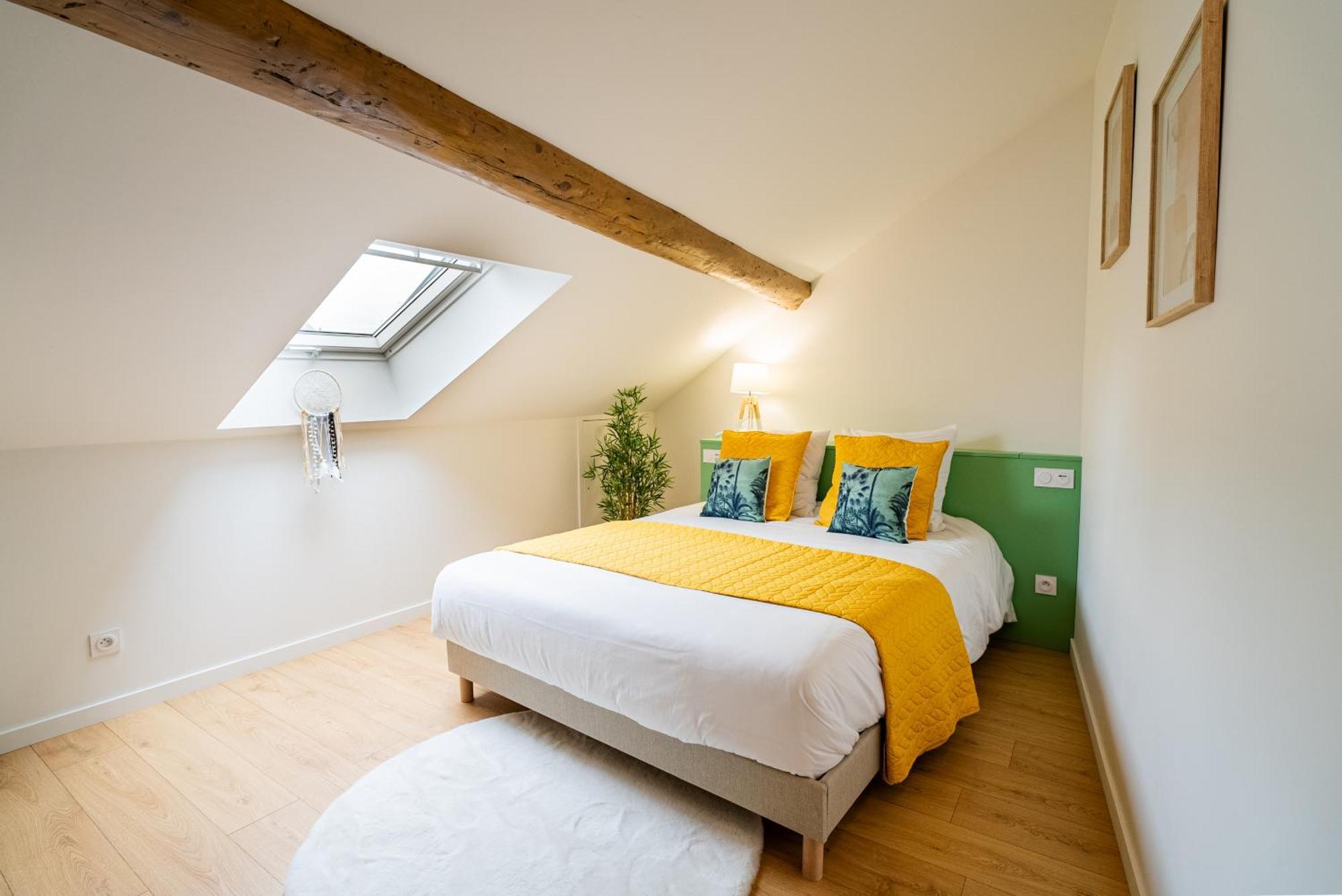 Au Duplex D'Or Centre Historique Leilighet Besançon Eksteriør bilde